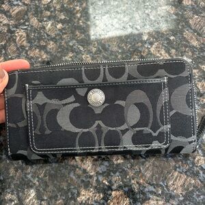 Coach wallet